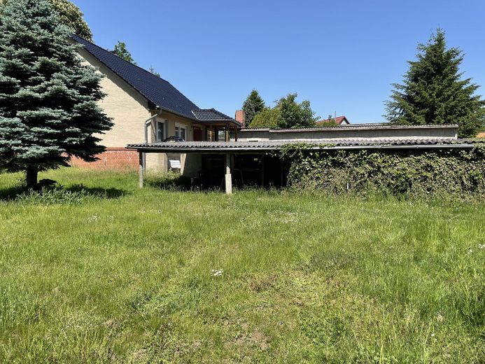 Haus mit Baugrundstück in Top Ortslage – Südseite ohne Nachbarbebauung