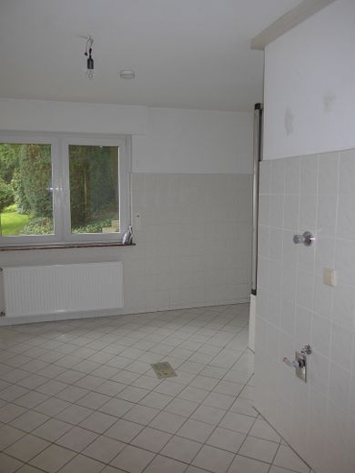 Oase der Ruhe in Witten Bommern: grosses Haus mit großem Grundstück zu vermieten – Waschküche