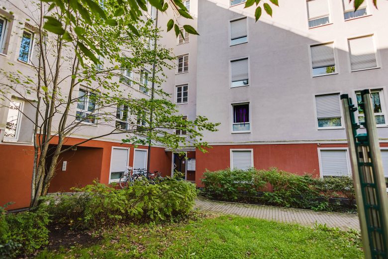 Dresden-Löbtau'da balkonlu aydınlık 2 odalı kiralık daire – Fotoğraf 7