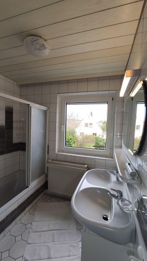 Badezimmer im EG