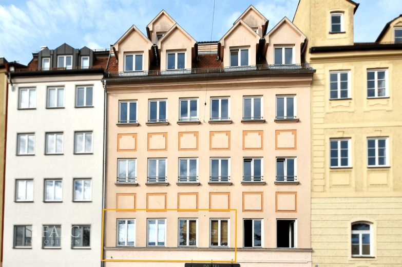 Historisches Wohnambiente inmitten der Augsburger Altstadt – Außenaufnahme