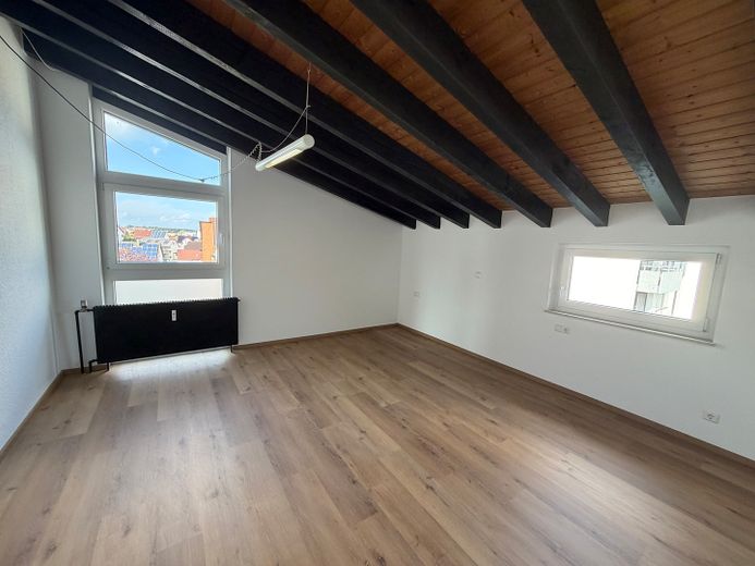 Neu renovierte 3,5-Zi. Maisonette-Wohnung in Aalen zu vermieten mit EBK, Balkon, Stellplatz, Keller – Foto 9