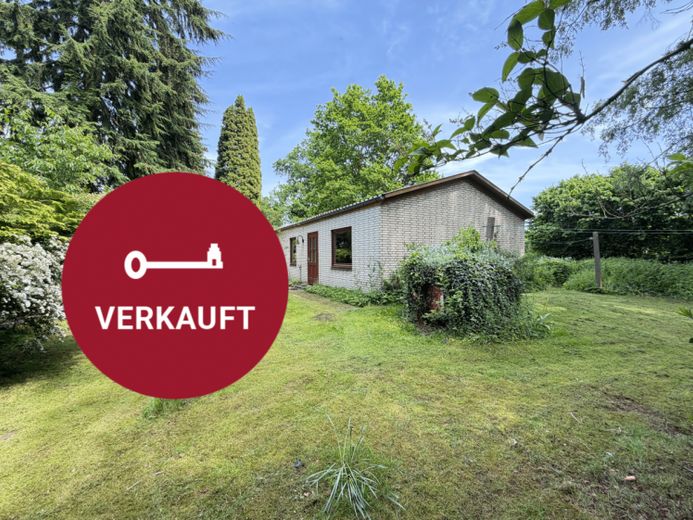 Sanierungsbedürftiger Bungalow in ruhiger Sackgassenlage in Maschen, provisionsfrei – Foto 1