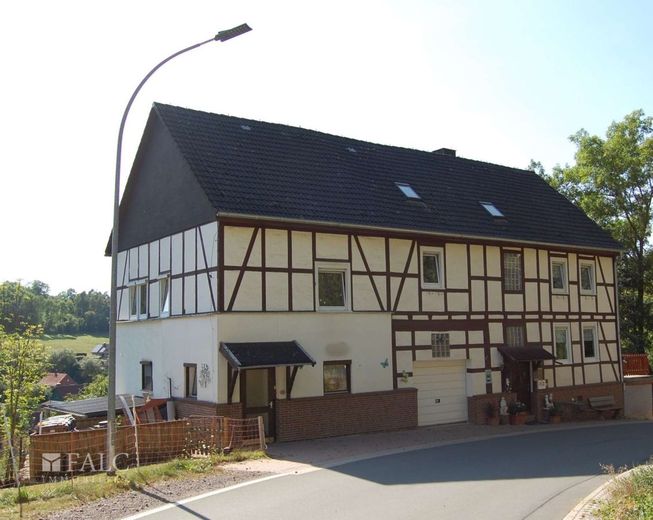 Straßenansicht