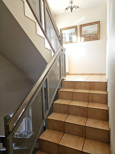 cómoda vivienda unifamiliar en Saarlouis con una distribución estupenda – Foto 12