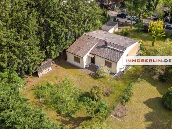 IMMOBERLIN.DE - टेगेलर फ़्लीस के पास प्रीमियम स्थान पर संभावनाओं वाला मनमोहक बंगला – फोटो 1