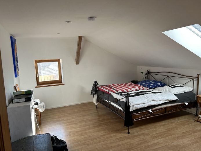 Schlafzimmer DG