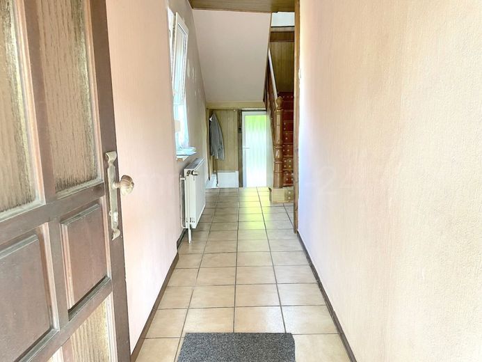 ++ EIN- ZWEIFAMILIENHAUS MIT GROSSEM POTENTIAL!! ++ MEHRGENERATIONEN WOHNEN MÖGLICH! – EINGANGSBEREICH ERDGESCHOSS