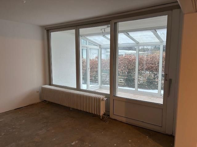 Großzügiges Zweifamilienhaus mit Solaranlage, Wintergarten & großem Grundstück in Neuberend – Wintergarten
