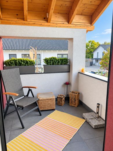 Nachhaltig gebaut – mit Liebe zum Detail – Loggia