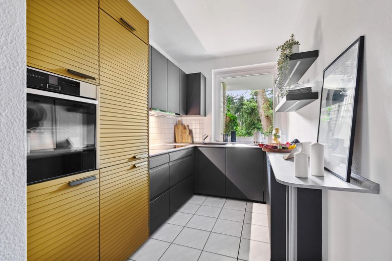 Maisonette-Gartenwohnung Blankenese – 50 m zum Elbstrand, Garten & Garage, 92+70 m² – Foto 3