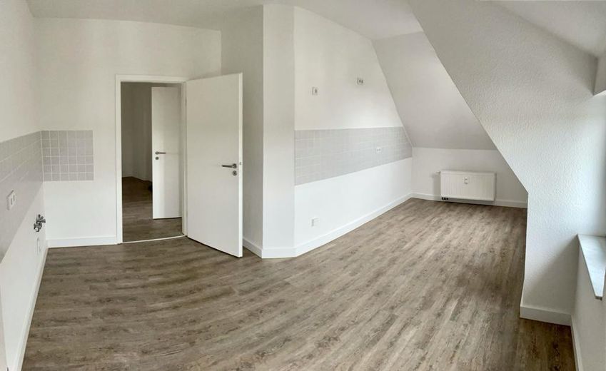 SOFORT: 77qm 2-Zimmer 3. Etage DG Markkleeberg | 3min S-Bahn | 5min agra-Park | saniert 2022 – Küche