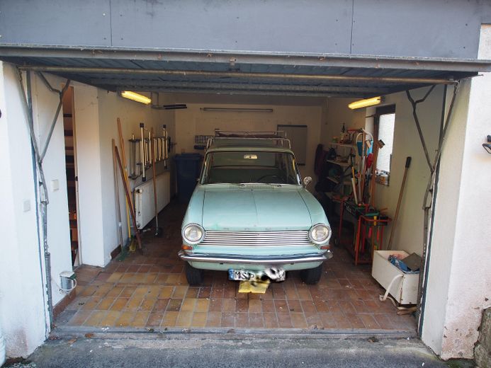 Garage, KFZ ist nicht zu verka