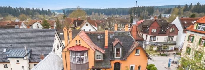 IMMORath.de – Herrschaftliches Stadthaus mit einzigartigem Charakter in Königsfeld