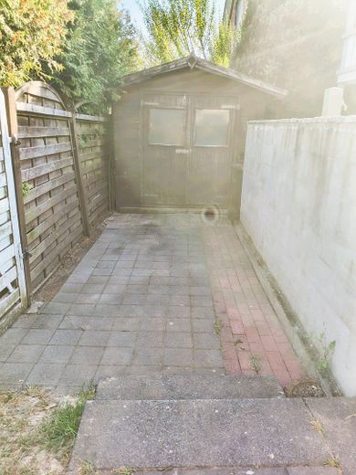 Familienfreundliche und gehobene Doppelhaushälfte mit Erdwärme und ohne Provision – Garten 4