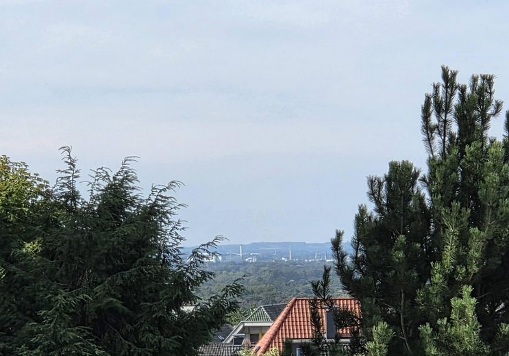 Nachhaltig und modern wohnen – einfach Einziehen. Weitblick am Südhang – Aussicht
