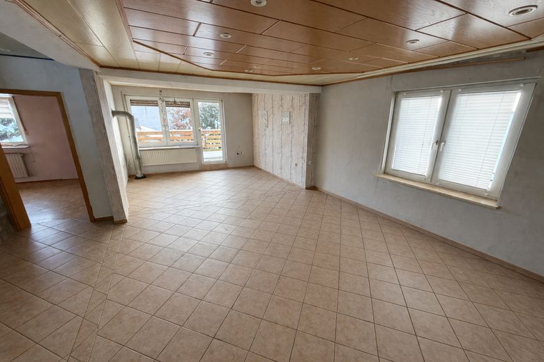 Wohn-/Esszimmer OG mit Balkon