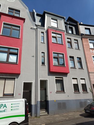 86 m² Altbauwohnung in DO-Hörde -frisch renoviert, Balkon, Dach 2026 erneuert & gedämmt – Hausansicht