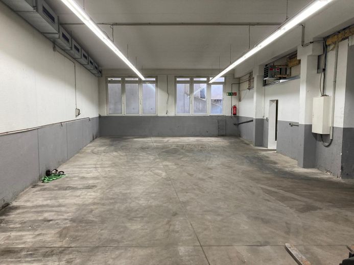 Produktionshalle, Lagerhalle, Werkstatt, Halle in Siegen-Eiserfeld – Foto 10