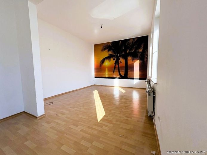 REDUZIERT!! Mehrfamilienhaus mit 4 Einheiten - solide vermietet mit Entwicklungspotenzial in Selb – VUB0002405-5