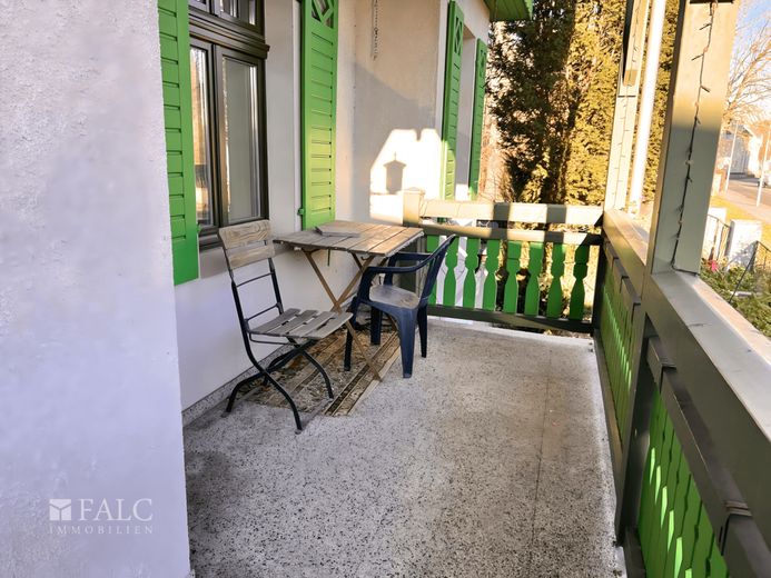 Balkon Hauseingang