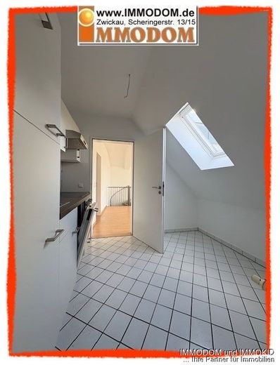 2-Zimmer-Dachgeschoss-Maisonetten-Wohnung mit BALKON und EINBAUKÜCHE mitten im Herzen von Zwickau – Küche
