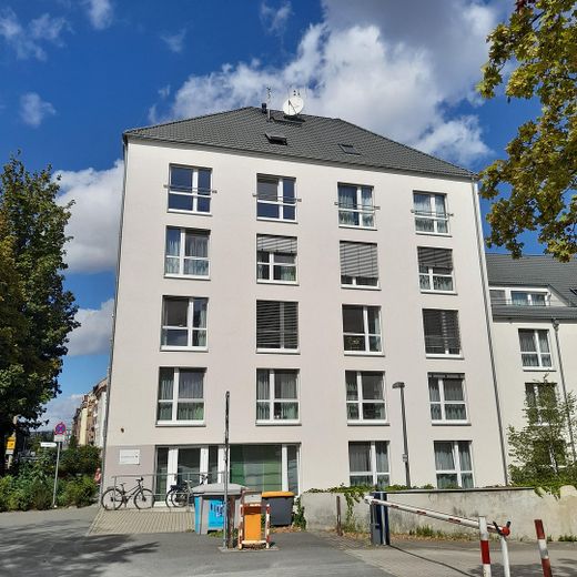 sorglos investieren: Pflege-Apartment mit 4% anfänglicher Mietrendite und langfristigem Mietvertrag – perfekt für Senioren