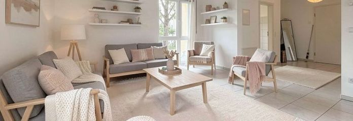 Appartamento con terrazza in piccolo complesso