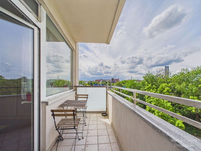 2 Zimmer Küche Bad Balkon in Wilmersdorf – Balkon