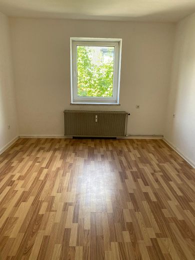 3-Zimmer-Wohnung in Braunschweig – Für Selbst-Renovierer – Foto 4