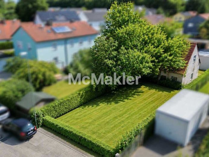 Unter Bodenrichtwert & dank Bebauungsplan sofort planbar: Stadtnahes & sonnenverwöhntes Grundstück ! – Foto 1