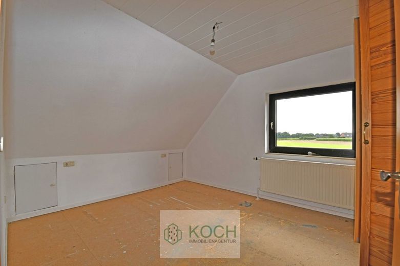 Großes Einfamilienhaus mit zusätzlichem Anbau in Schiffdorf! – Schlafraum_DG_Anbau