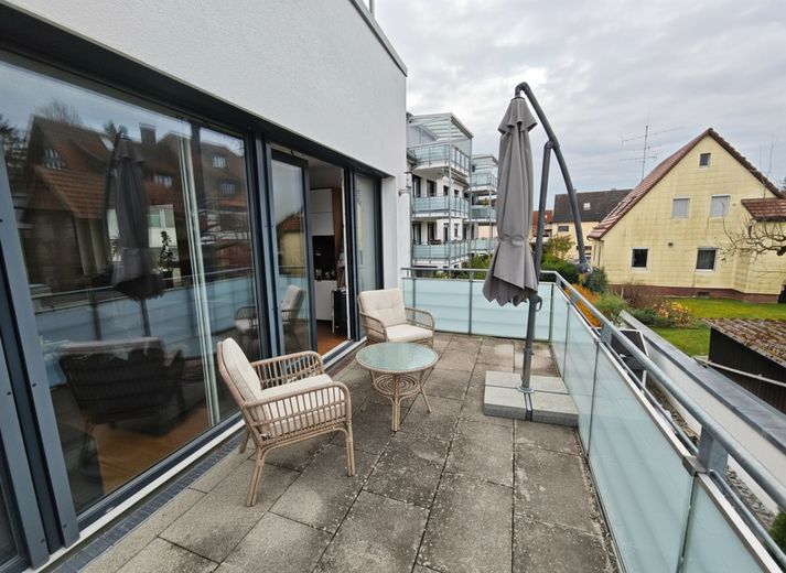 Balkon mit Sitzgruppe