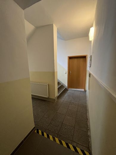 helle 2-Raumwohnung in Chemnitz-Klaffenbach im Erdgeschoss – Hausflur