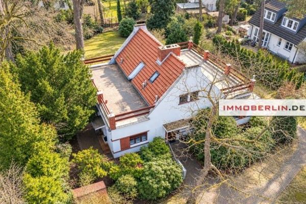 IMMOBERLIN.DE - Toplage beim Ortskern! Komfortables Haus mit großem Garten in Havelnähe