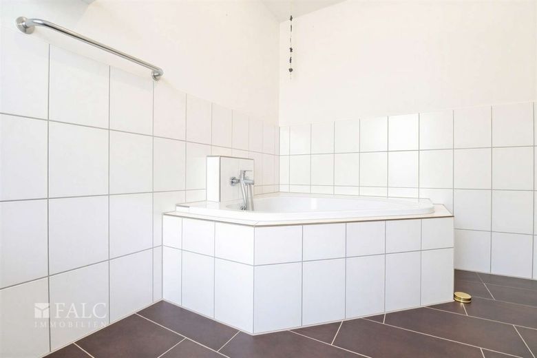 +++ EINZIEHEN UND WOHLFÜHLEN +++ – Badezimmer