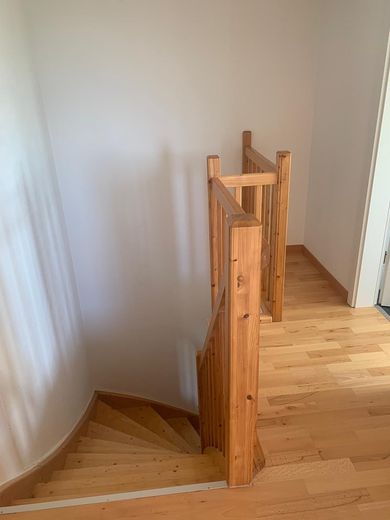 Vivere presso il castello: appartamento maisonette di 3 locali in immobile tutelato – Foto 10