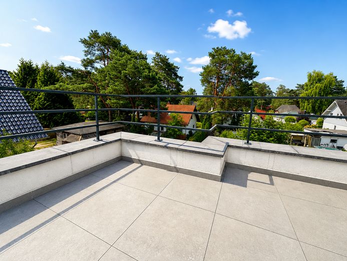 Nowy dom w Berlinie-Müggelheim – A+, taras na dachu, ogród, 4,5 pokoju, bez prowizji – Zdjęcie 24