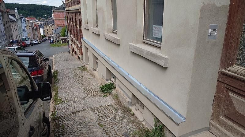 neu verputzter Sockelbereich