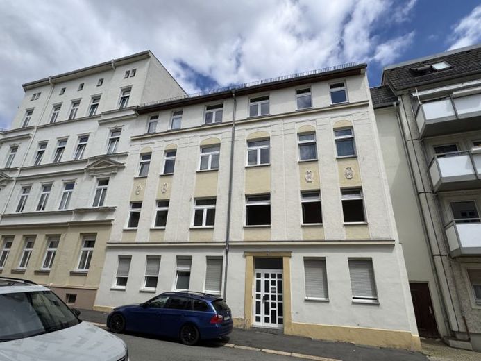 Wohnhaus in zentrumsnaher Wohnlage von Gera | teilvermietet | – Foto 1