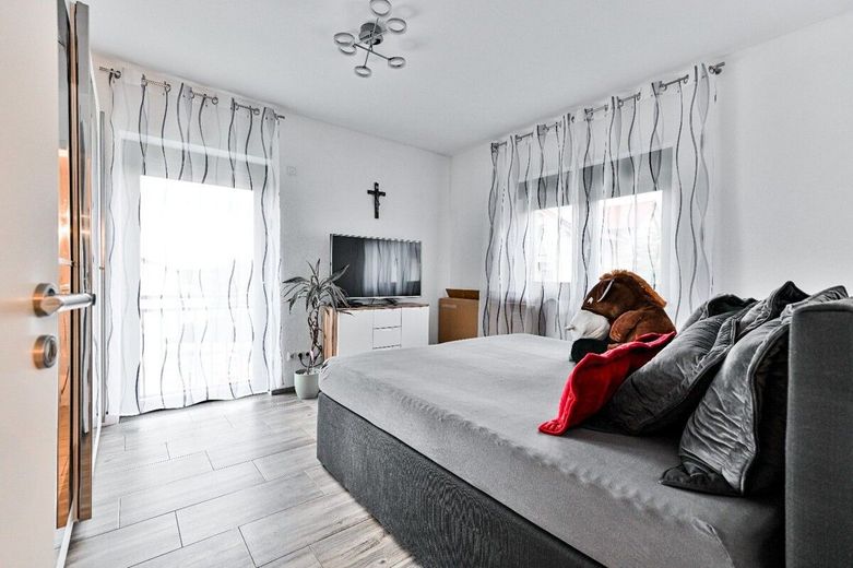 Exklusives Einfamilienhaus – WhatsApp Image 2026-06-22 at 14.00.46
