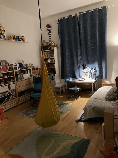 Altbau mit viel Platz in Düsseltal – Kinderzimmer