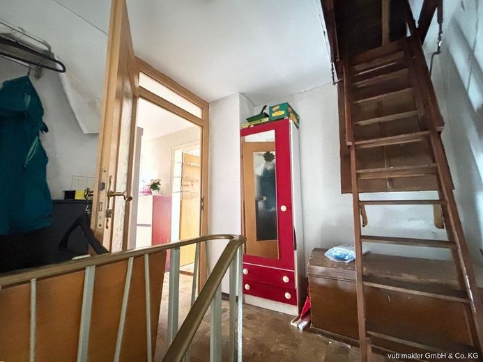Zweifamilienhaus mit Renovierungsbedarf in ruhiger Lage von Bernstein – VUB0002461-13