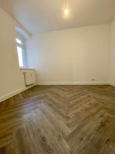 4,5-Zimmer-Wohnung mit 122 m² in Magdeburg-Buckau – Schlafzimmer 1