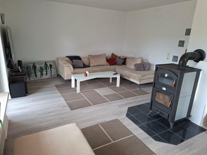 DHH Königsbrunn – Wohnzimmer