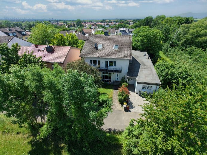 Frankfurt-Nieder-Erlenbach, EFH – Foto 1