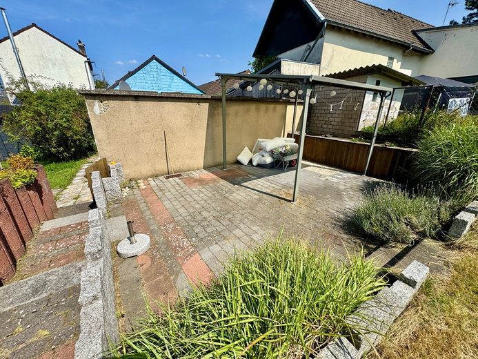 Charmantes kleines Haus mit gemütlichem Hof und Garten – Foto 10