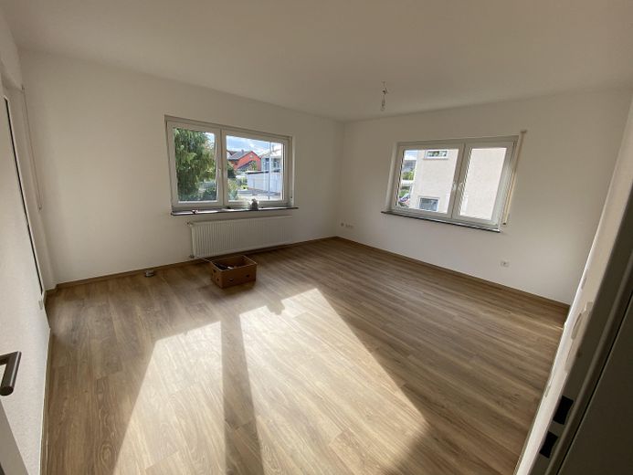 3-kamerappartement (87 m²) met terras, tuin en garage – Hohberg-Niederschopfheim – Wohnzimmer mit Südausrichtung