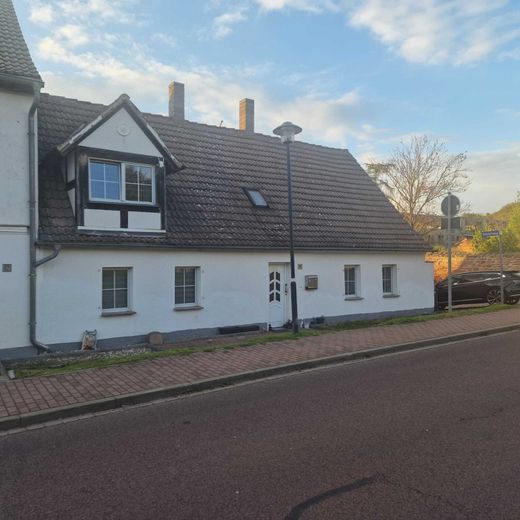 Wettin-Löbejün-Rothenburg, MFH + angrenzendem Reihenendhaus – Foto 4