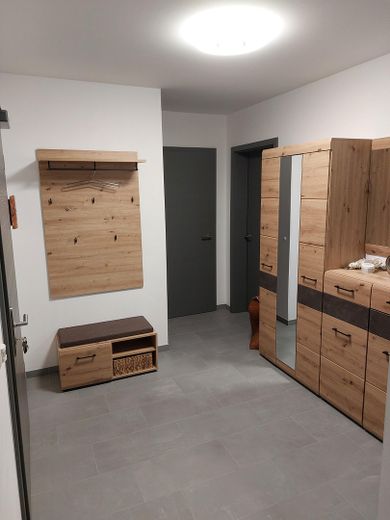 Flur (von der Wohnungstür aus)